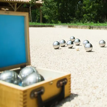 Domaine De Nazere * Avezan