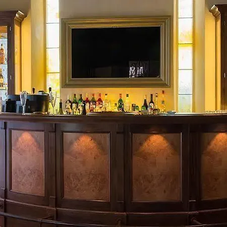 펜션 Domaine De Nazere Avezan