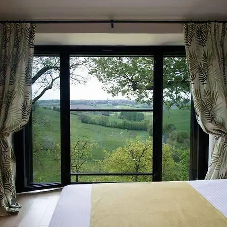 Domaine De Nazere 펜션 *