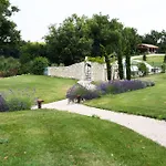 בית נופש Domaine De Nazere