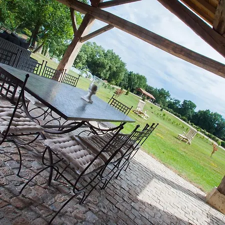 Domaine De Nazere * Avezan