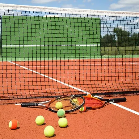 Domaine De Nazere * Avezan