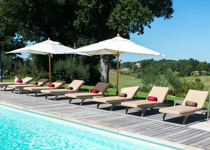 Domaine De Nazere Avezan