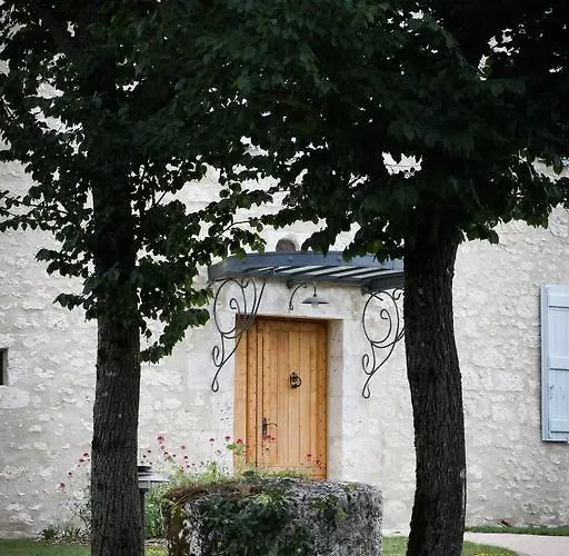 Domaine De Nazere