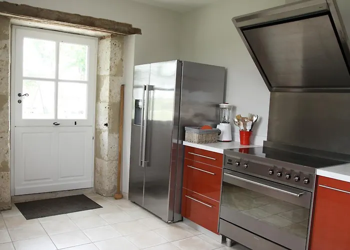 Domaine De Nazere Casa de Férias Avezan