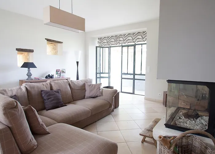 Domaine De Nazere Casa de Férias Avezan