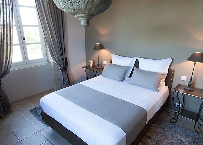 Domaine De Nazere 別荘 *