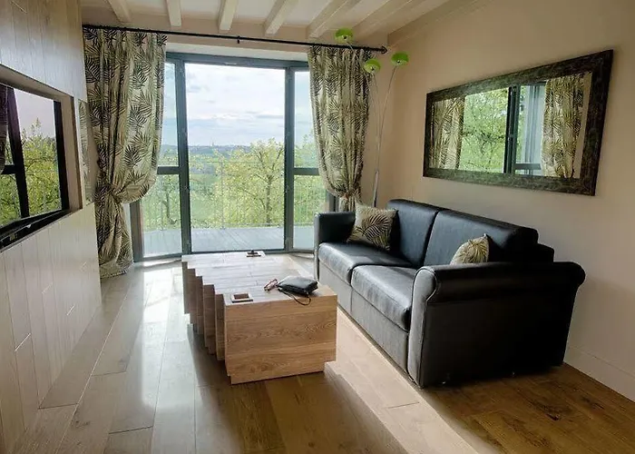 Domaine De Nazere Avezan