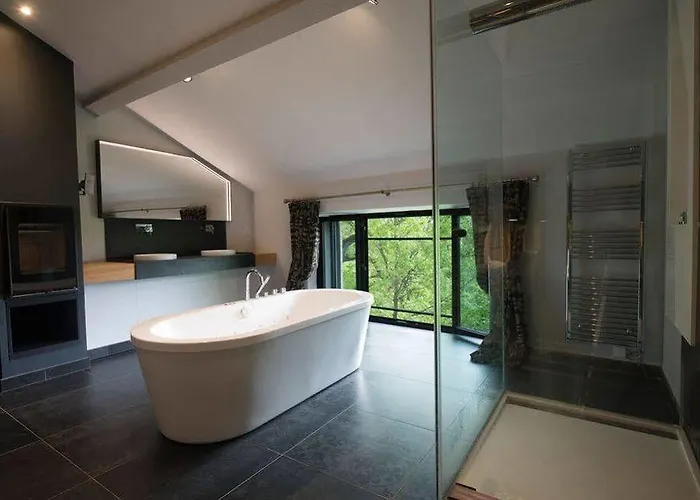 Domaine De Nazere Casa de Férias Avezan