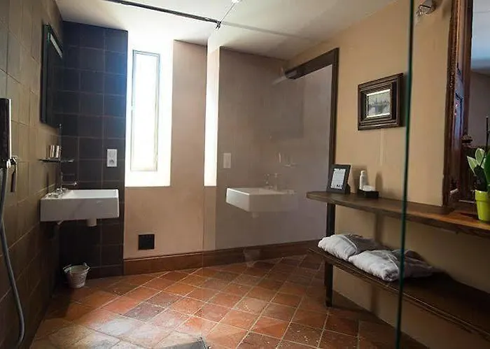 Casa de Férias Domaine De Nazere Avezan